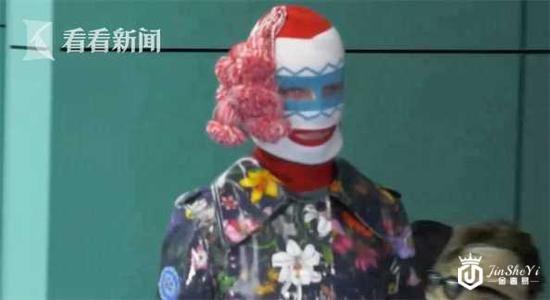 又一奢侈品涉嫌种族歧视 Gucci道歉下架黑脸毛衣
