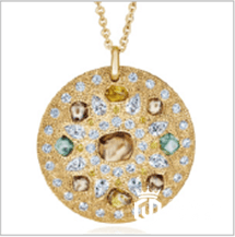 戴比尔斯（DE BEERS）TALISMAN系列推出全新四季链坠 致敬自然永恒之美