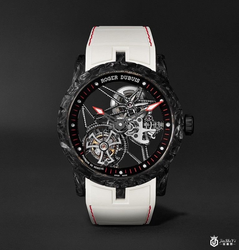 ROGER DUBUIS 罗杰杜彼与 MR PORTER 联袂推出限量款“ONE-OF-A-KIND”EXCALIBUR 王者系列时计和体验