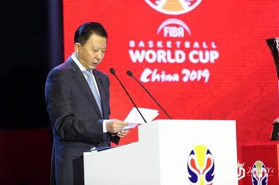 天梭表为2019年国际篮联篮球世界杯开启一周年倒计时